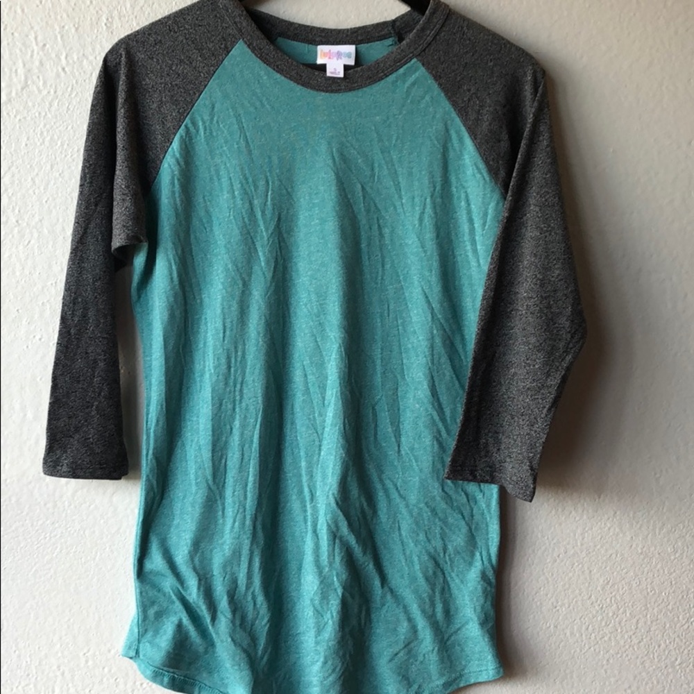 LulaRoe 3/4 Sleeve Randy Baseball Style Tee